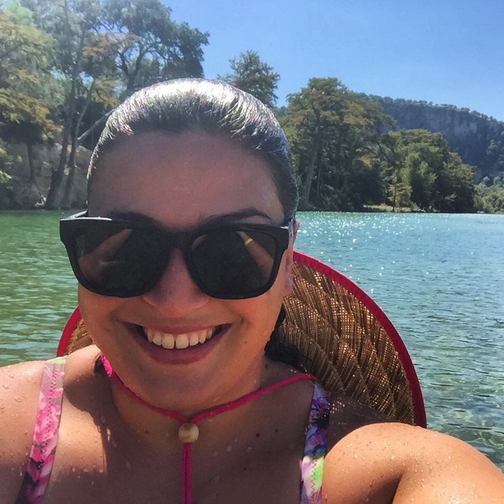 Meet your Posher, Sara